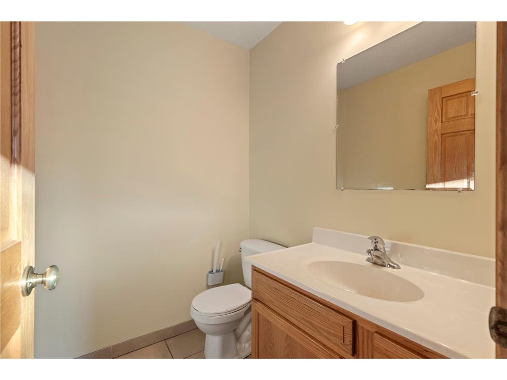 1217 Yale Avenue SE Minneapolis MN 55414 7024189 image16