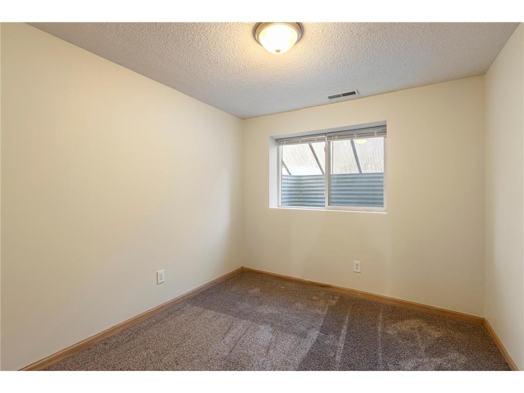 1217 Yale Avenue SE Minneapolis MN 55414 7024189 image19
