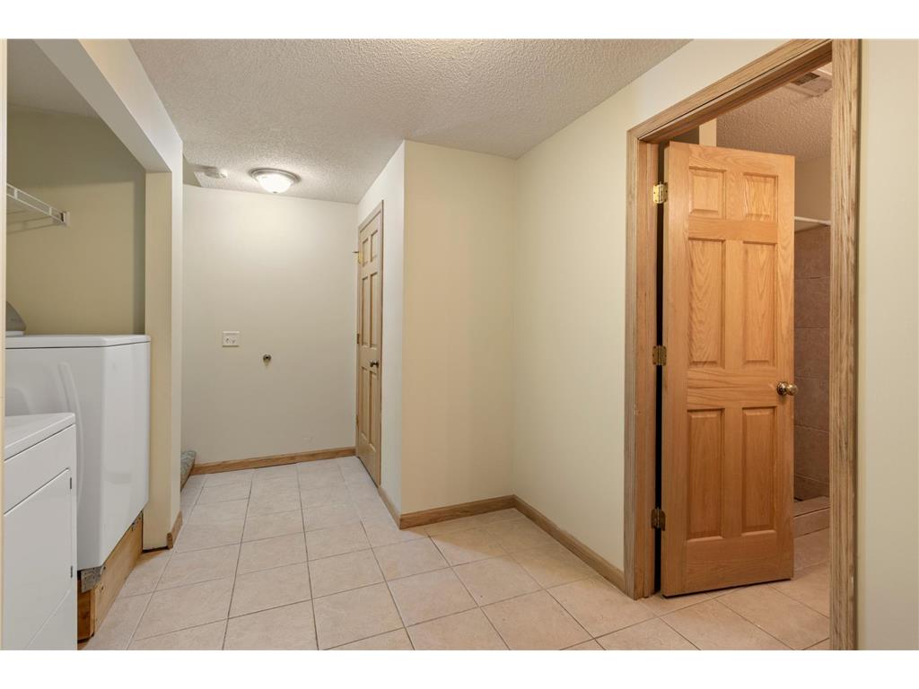 1217 Yale Avenue SE Minneapolis MN 55414 7024189 image23