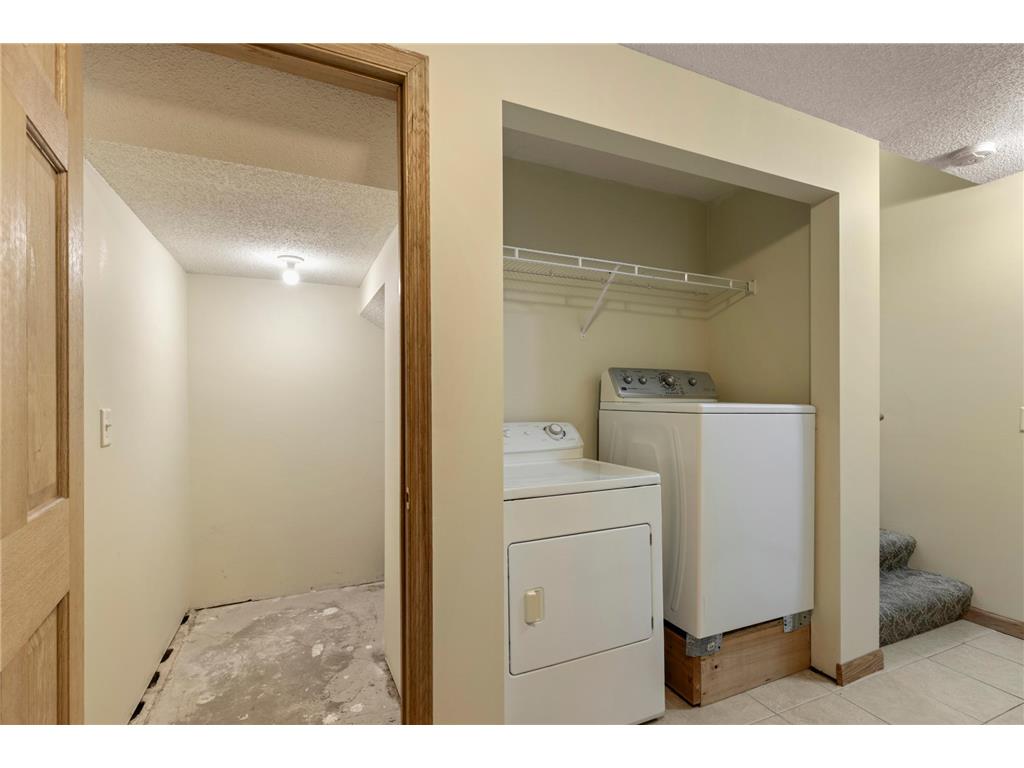 1217 Yale Avenue SE Minneapolis MN 55414 7024189 image27