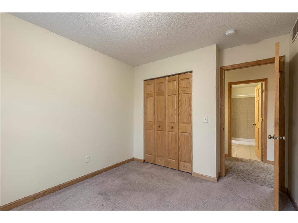 1217 Yale Avenue SE Minneapolis MN 55414 7024189 image30