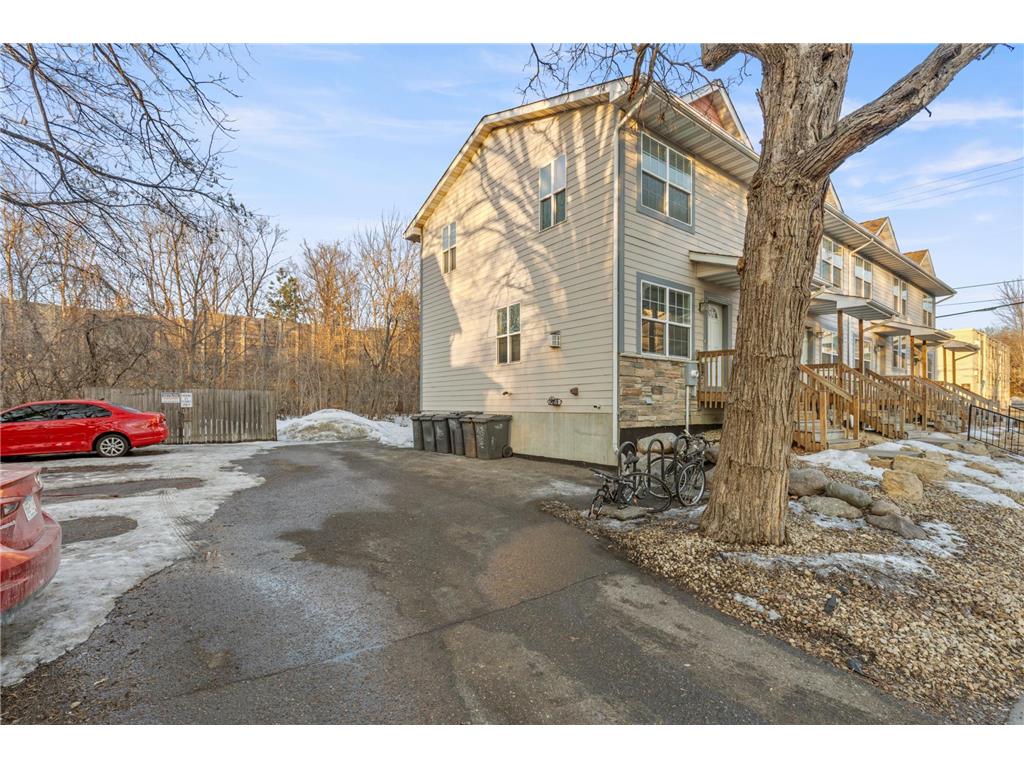 1217 Yale Avenue SE Minneapolis MN 55414 7024189 image38