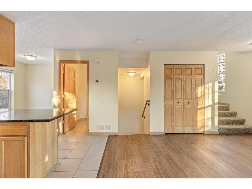 1217 Yale Avenue SE Minneapolis MN 55414 7024189 image7
