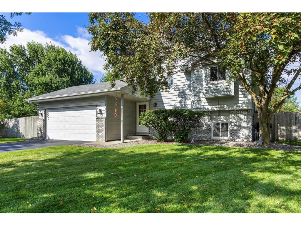 12173 Martin Street NW Coon Rapids MN 55448 6760802 image1