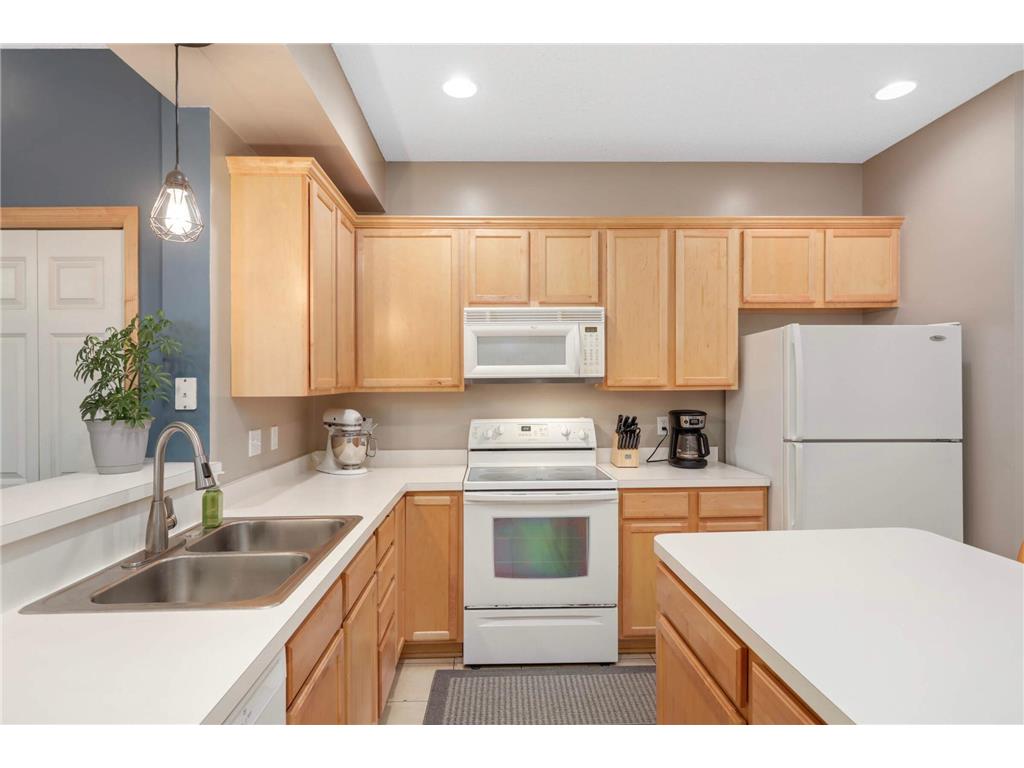 12175 Vermillion Street NE #G Blaine MN 55449 7006239 image15