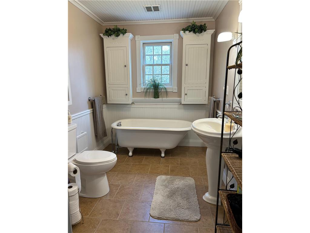 12176 2nd Street Northome MN 56661 7052617 image12