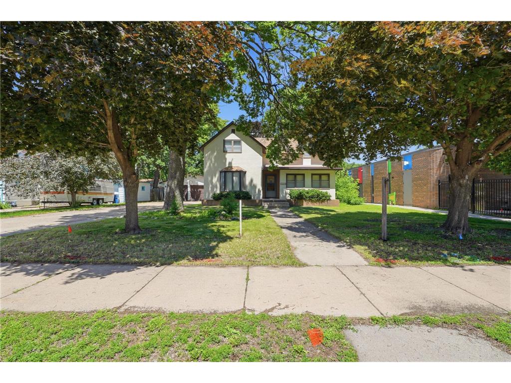 1218 4th Street NW Elk River MN 55330 7092218 image1