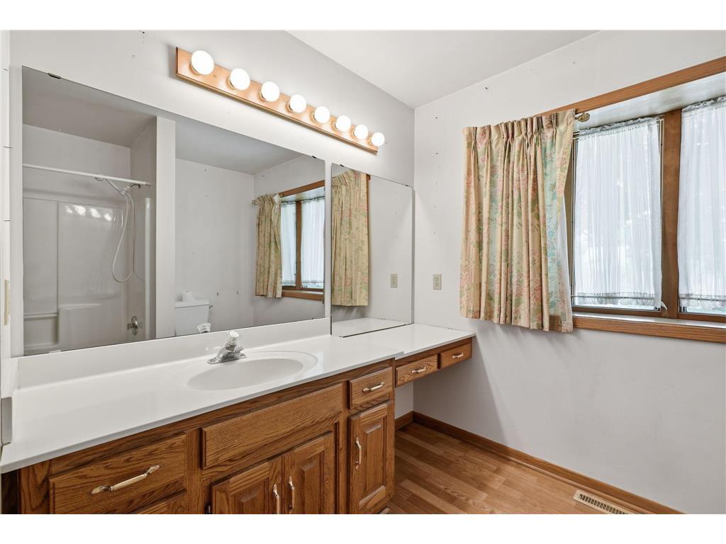 1218 4th Street NW Elk River MN 55330 7092218 image17
