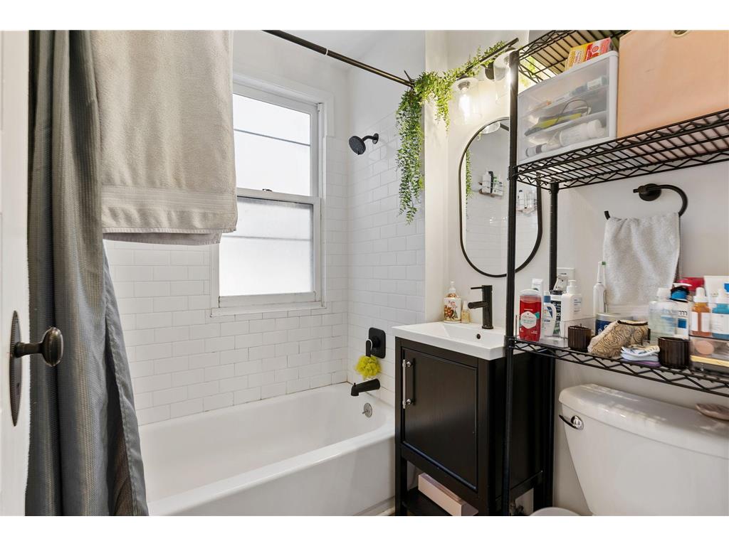 1218 5th Street NE Minneapolis MN 55413 7011642 image21