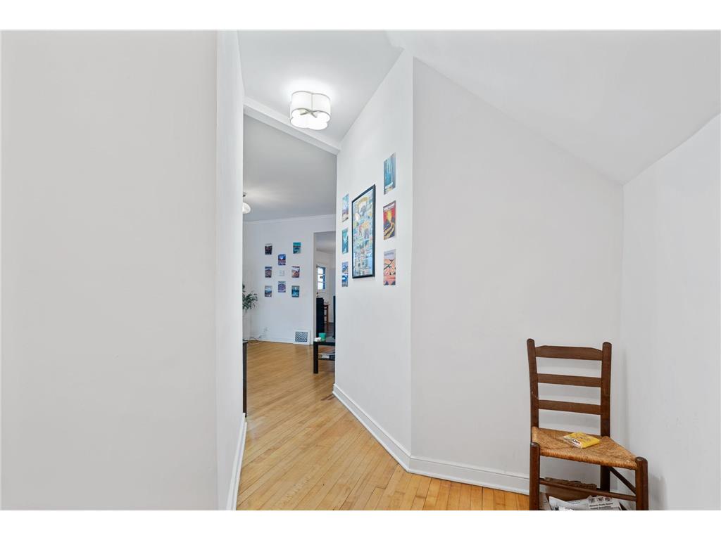 1218 5th Street NE Minneapolis MN 55413 7011642 image3