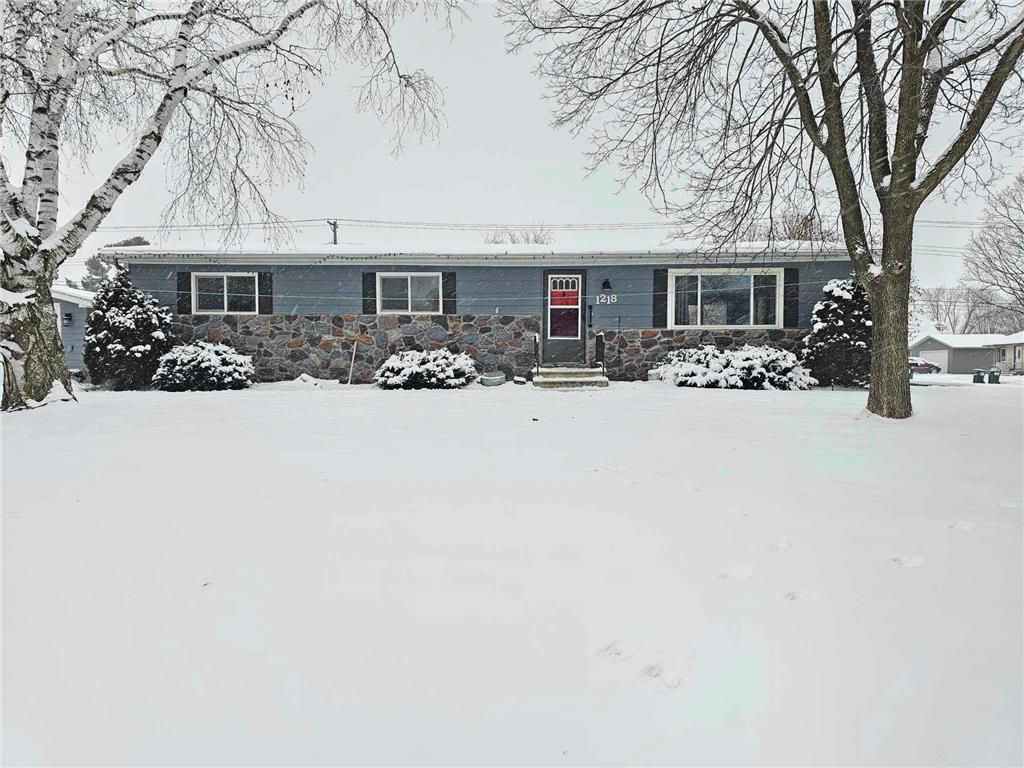 1218 Bluff Avenue, Saint Charles, MN, 55972 MLS 6476712 Edina Realty