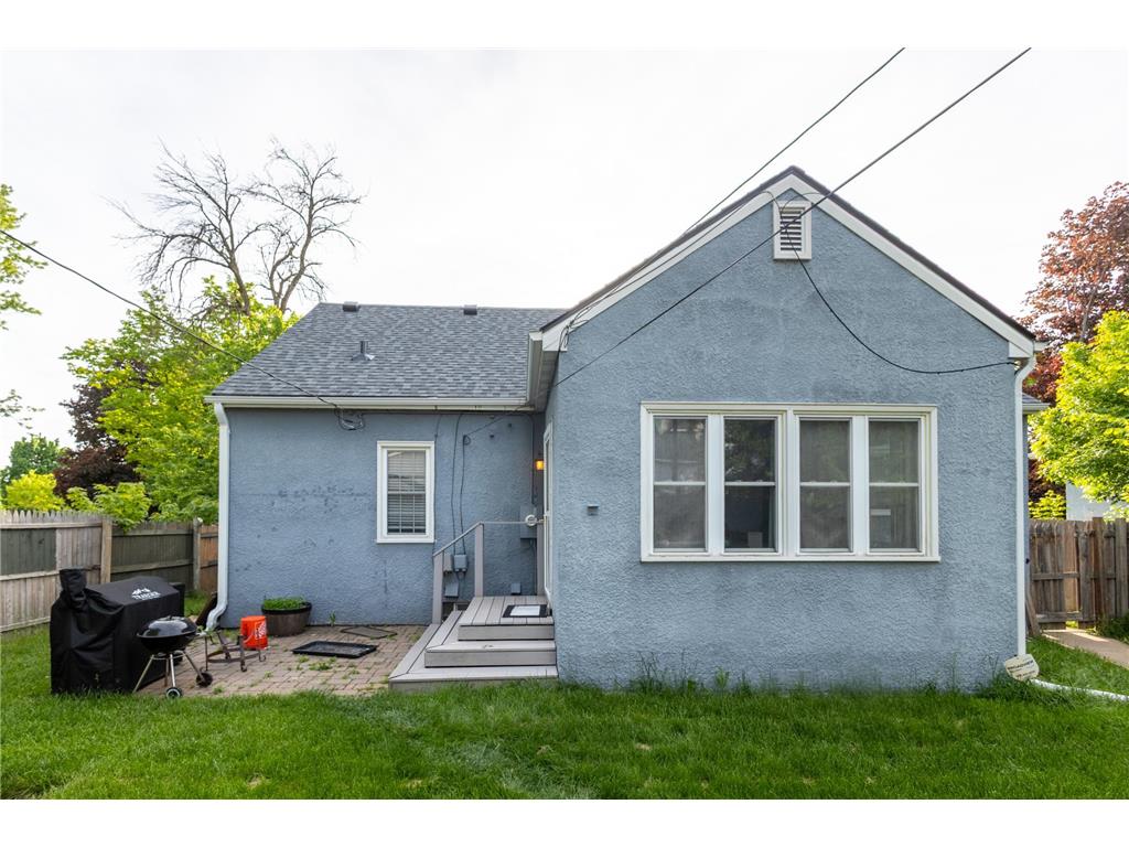 1218 Bradley Street Saint Paul MN 55130 7079813 image4