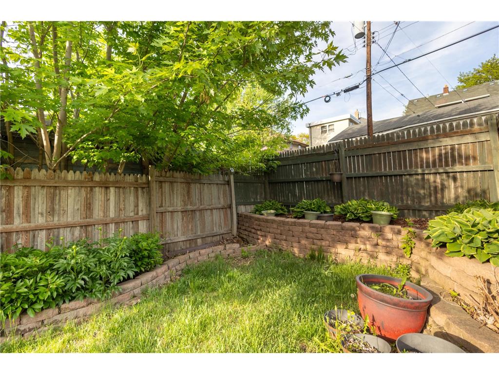 1218 Bradley Street Saint Paul MN 55130 7079813 image6