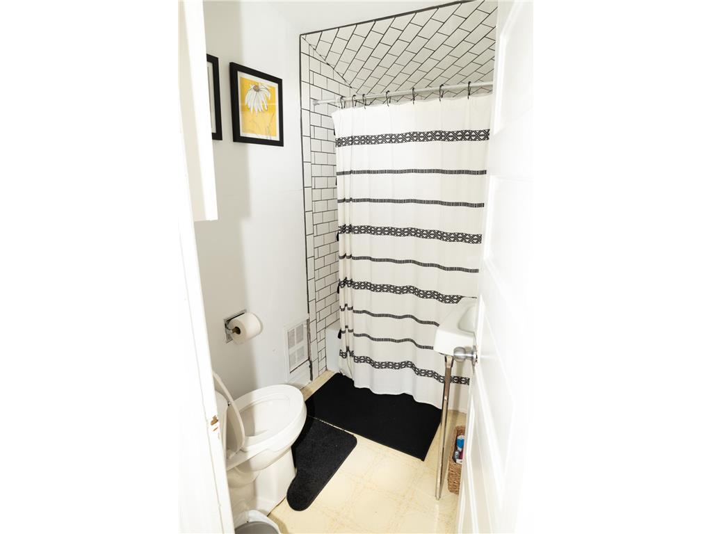 1218 East Avenue Red Wing MN 55066 6798744 image29