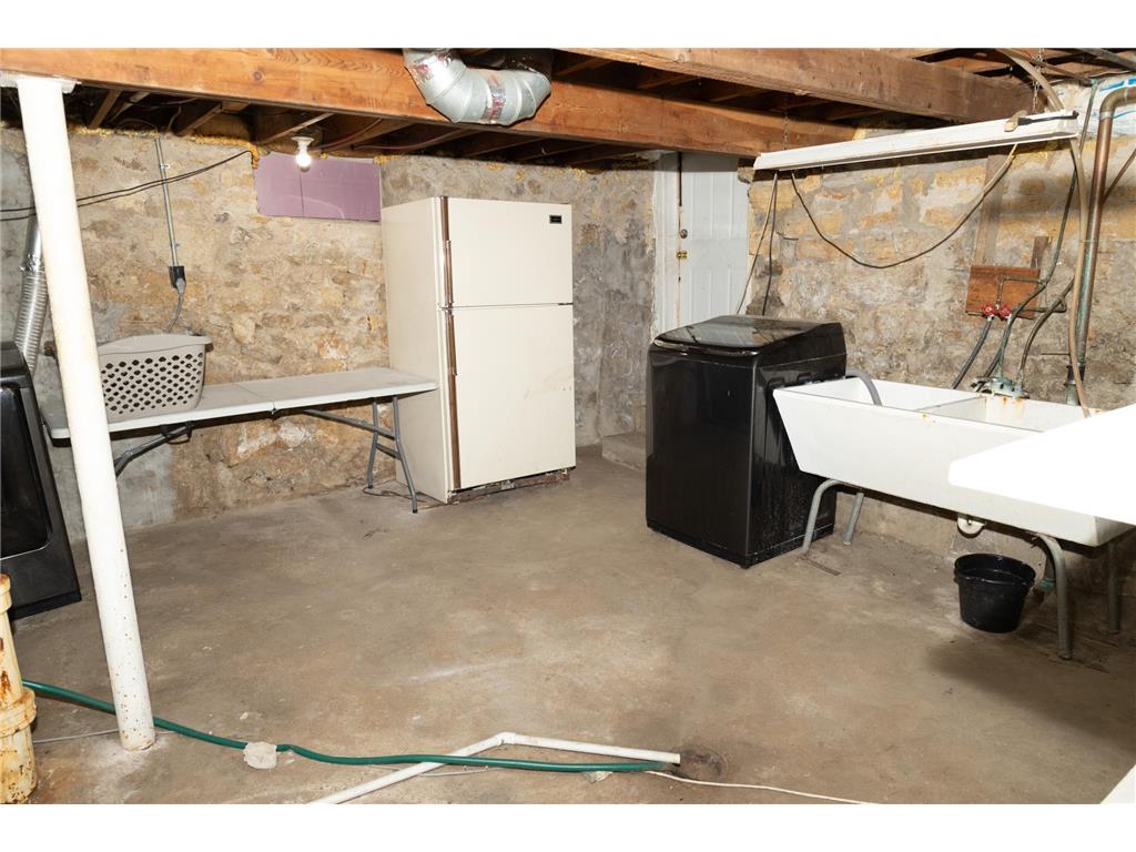 1218 East Avenue Red Wing MN 55066 6798744 image32