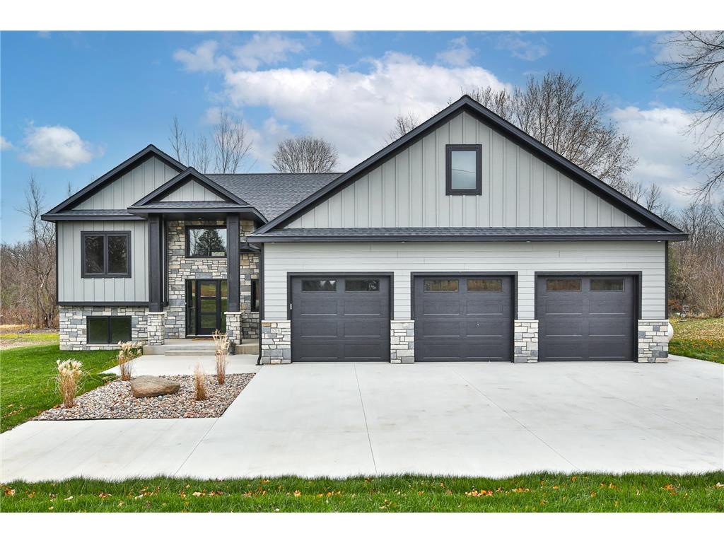 1218 Highway Street N Dodge Center MN 55927 6775226 image1