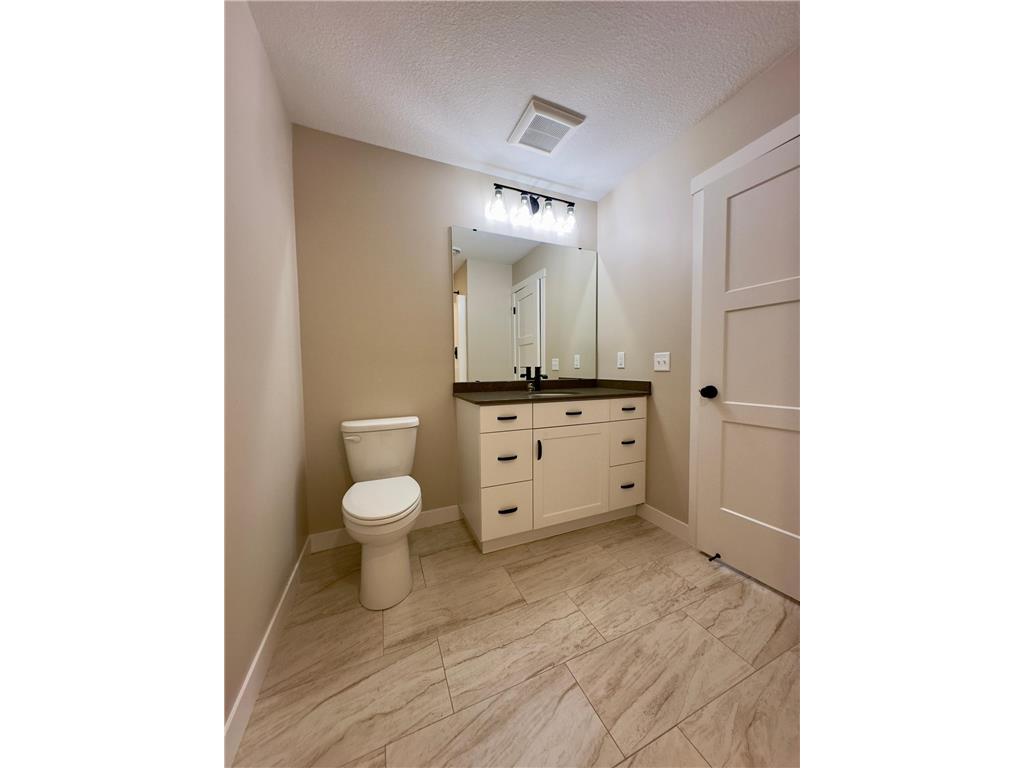 1218 Highway Street N Dodge Center MN 55927 6775226 image30