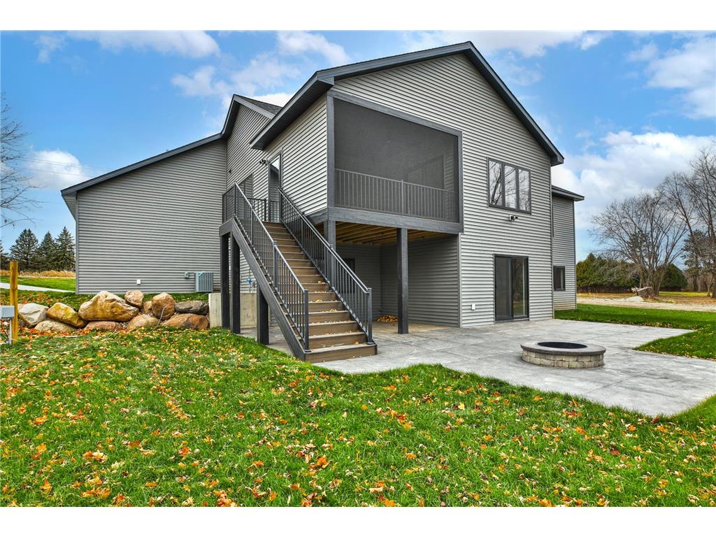 1218 Highway Street N Dodge Center MN 55927 6775226 image8