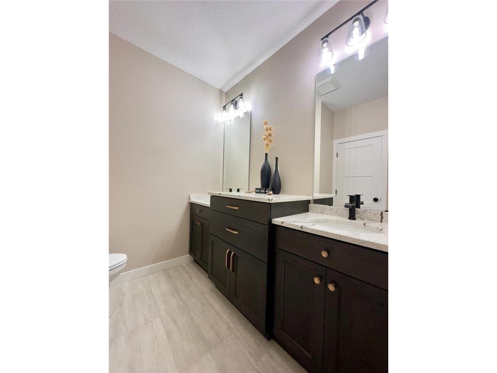 1218 Highway Street NW Dodge Center MN 55927 7059895 image24