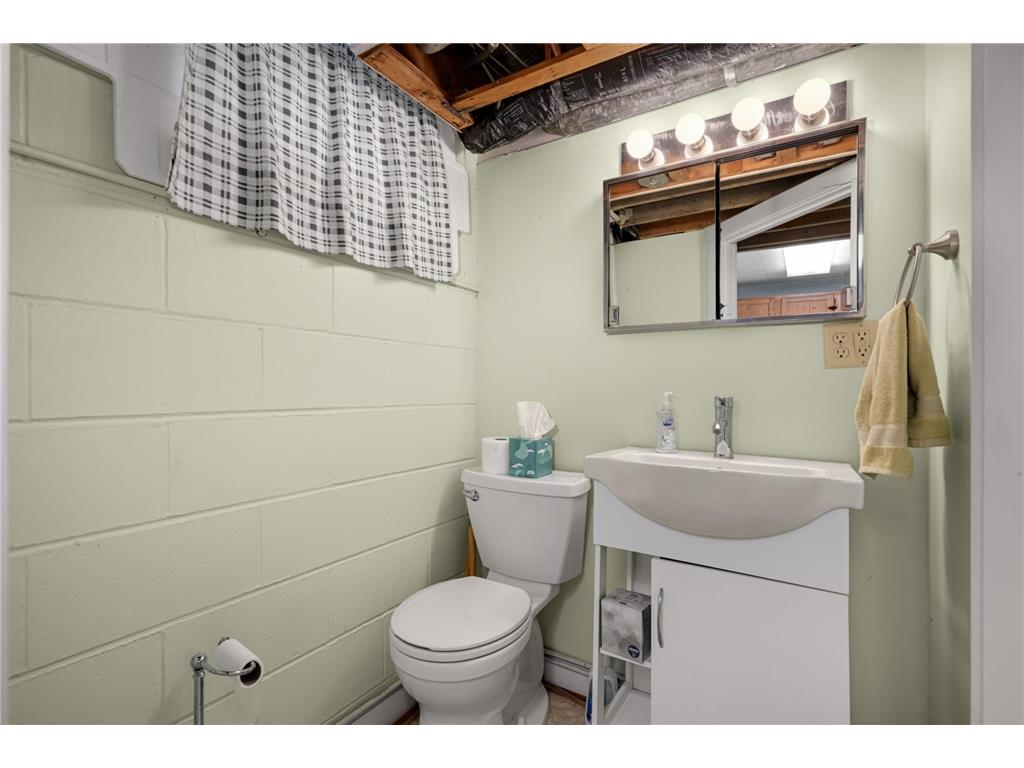 1218 Kent Street N Saint Paul MN 55117 7091924 image15