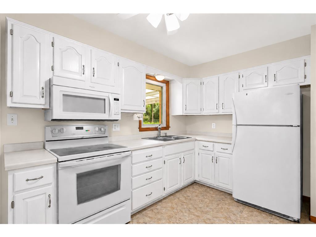 1218 Kent Street N Saint Paul MN 55117 7091924 image23