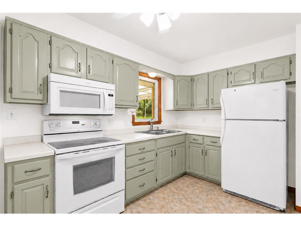 1218 Kent Street N Saint Paul MN 55117 7091924 image24