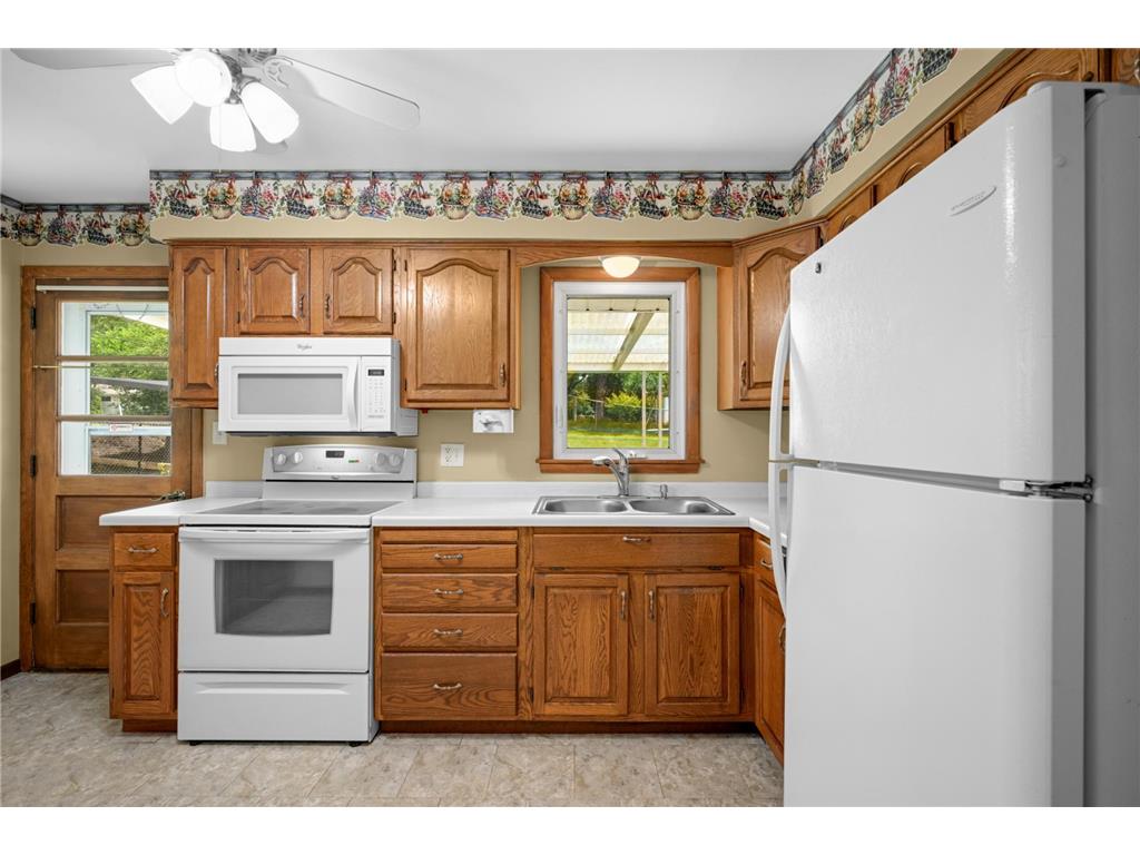 1218 Kent Street N Saint Paul MN 55117 7091924 image26