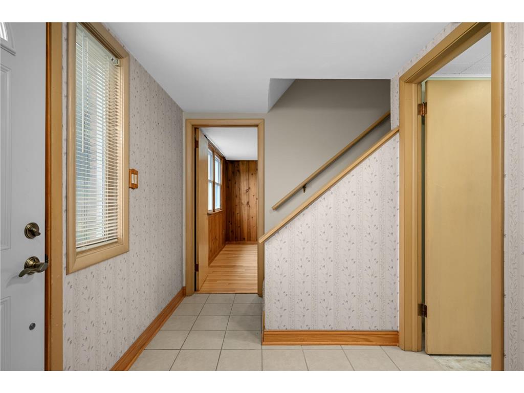 1218 Kent Street N Saint Paul MN 55117 7091924 image9