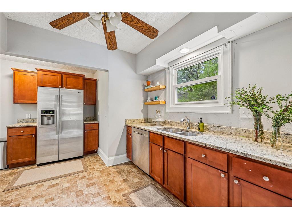 1218 Queen Avenue N Minneapolis MN 55411 7068506 image17