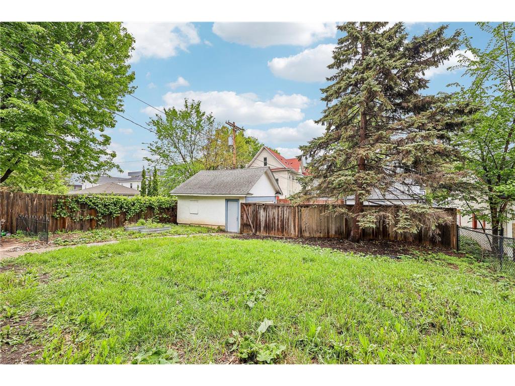 1218 Queen Avenue N Minneapolis MN 55411 7068506 image35