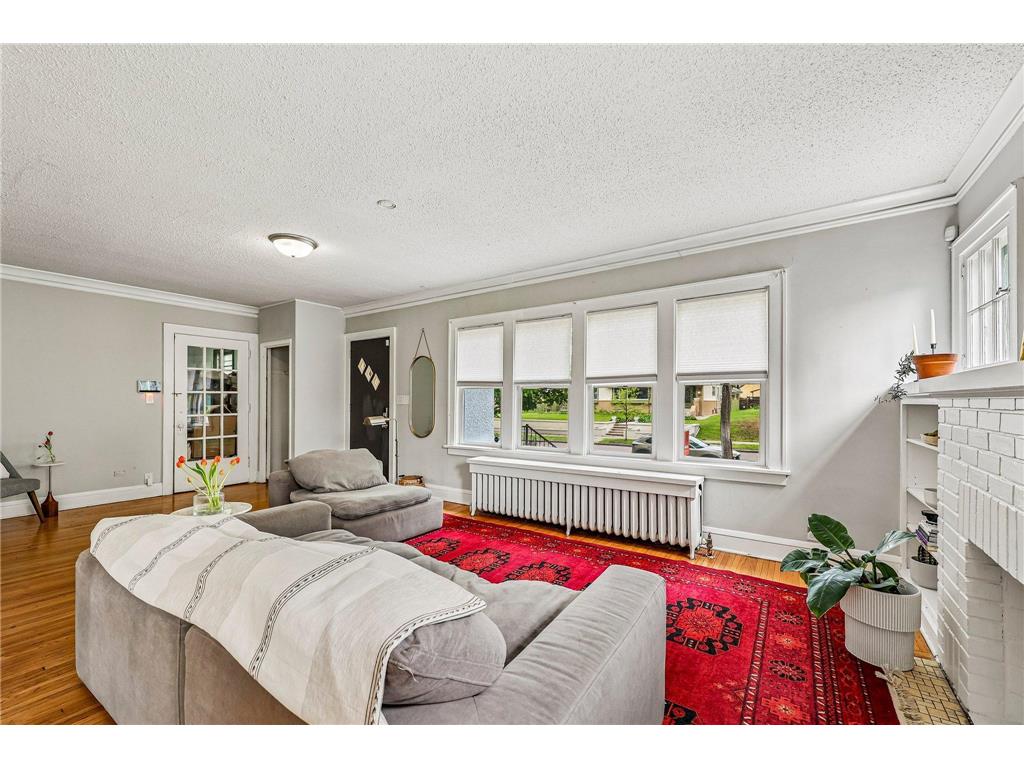 1218 Queen Avenue N Minneapolis MN 55411 7068506 image4