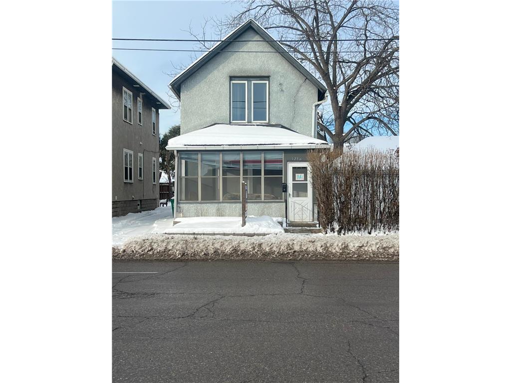 1218 University Avenue NE Minneapolis MN 55413 6822846 image1
