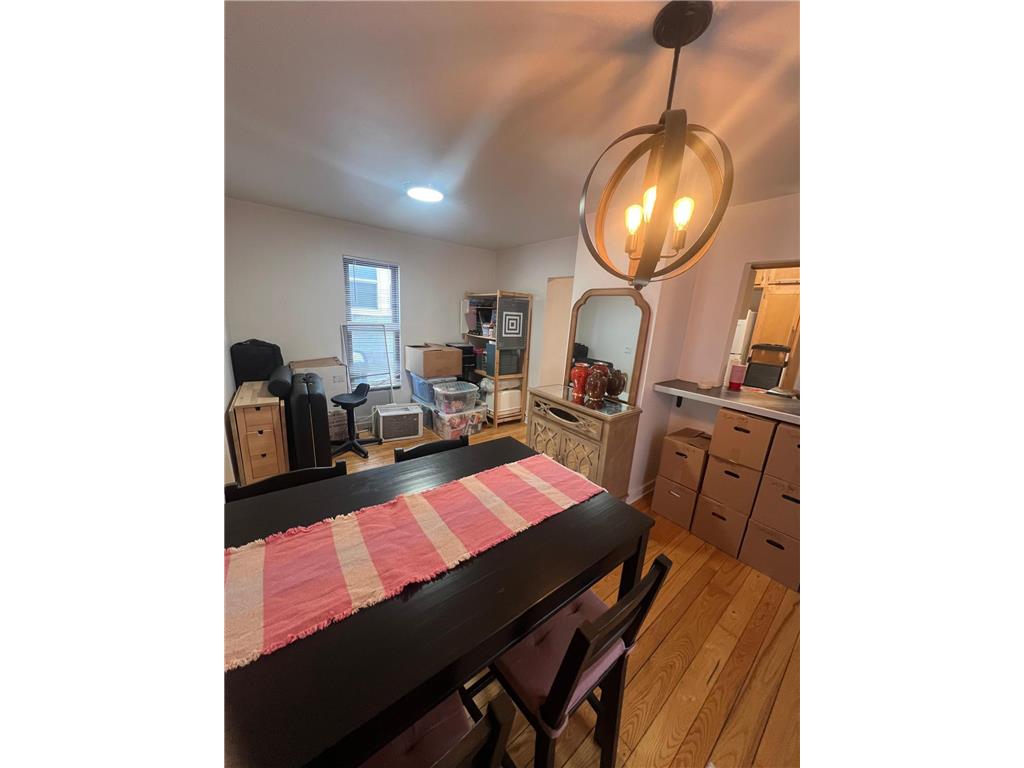 1218 University Avenue NE Minneapolis MN 55413 6822846 image11