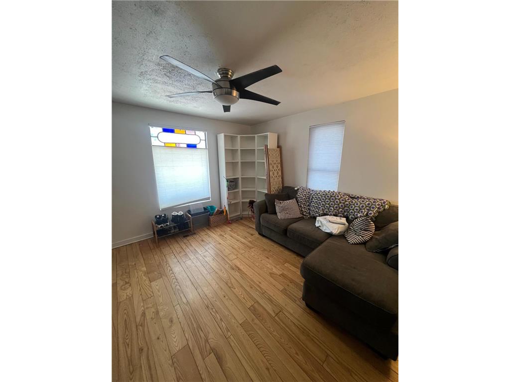 1218 University Avenue NE Minneapolis MN 55413 6822846 image13