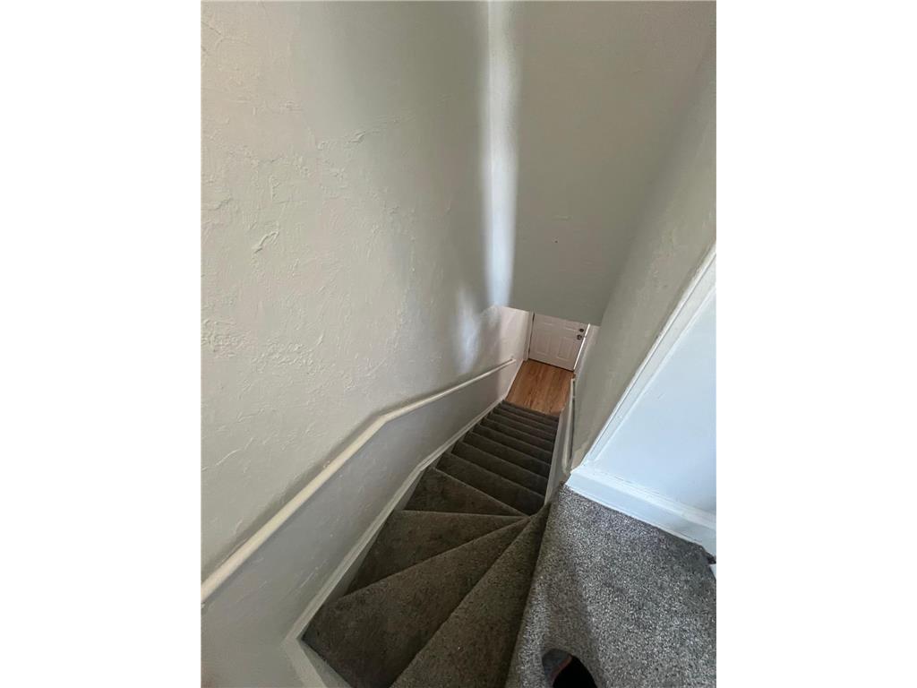 1218 University Avenue NE Minneapolis MN 55413 6822846 image18