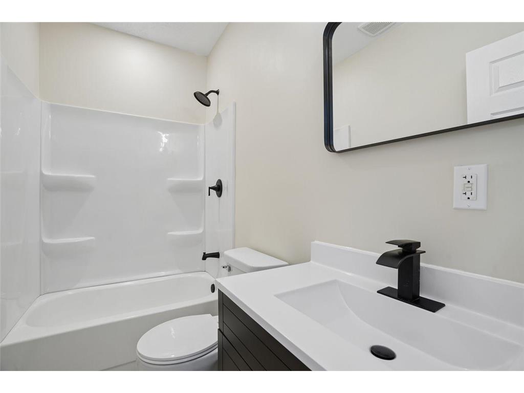 12183 180th Avenue SE Becker Twp MN 55309 7015043 image30