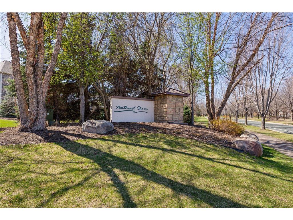 12187 Dunkirk Street NE Blaine MN 55449 - Sunrise 6721591 image96