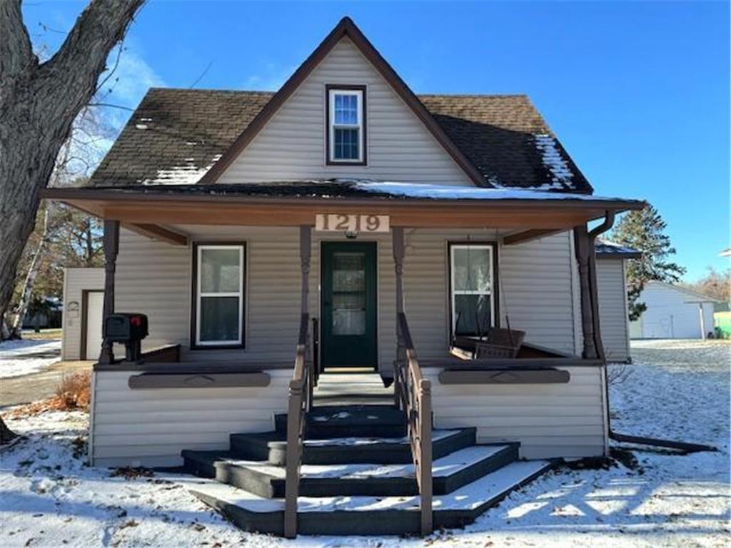 1219 1st Street SW Wadena MN 56482 6468569 image1