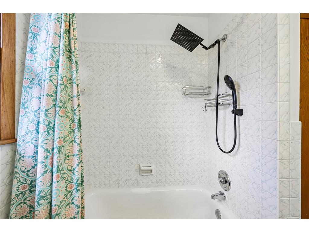 1219 Galvin Avenue West Saint Paul MN 55118 7110728 image23