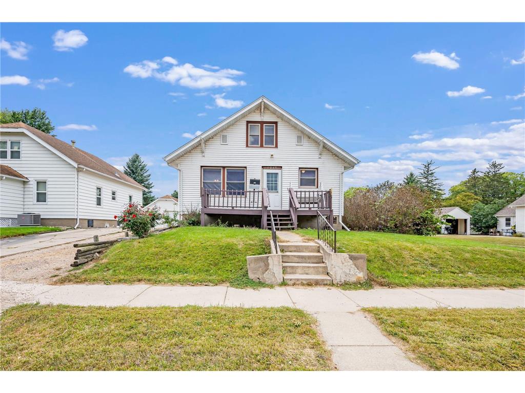 1219 N North Avenue Fairmont MN 56031 6785834 image1