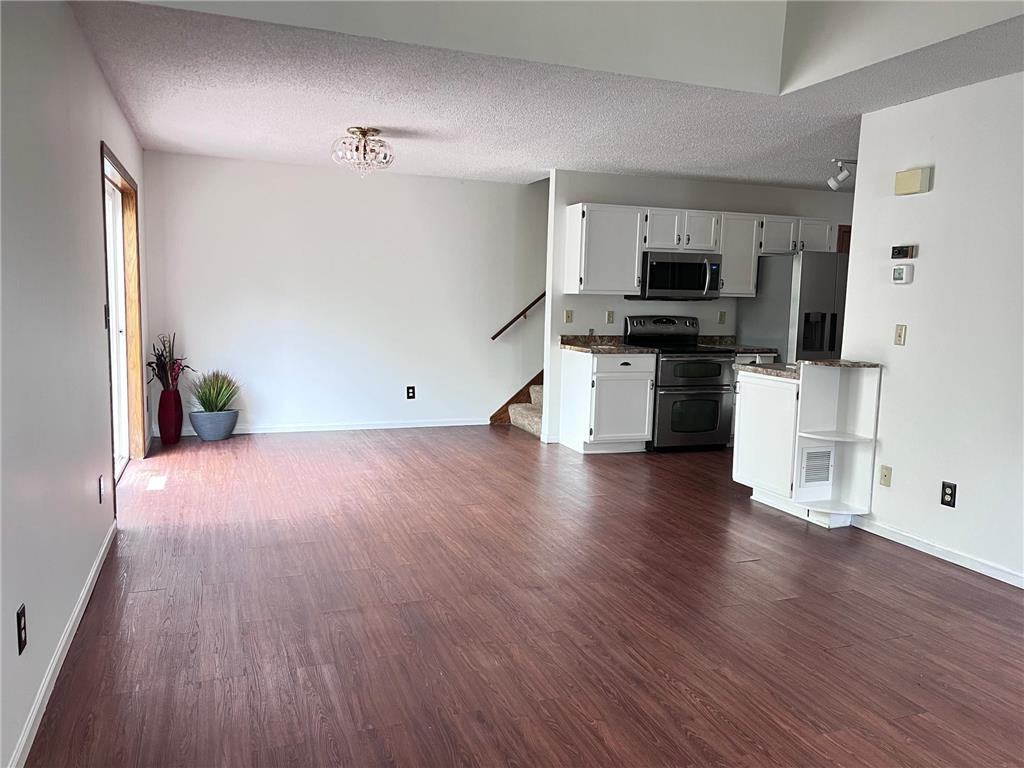 1219 Pecks Woods Drive New Brighton MN 55112 7062355 image2