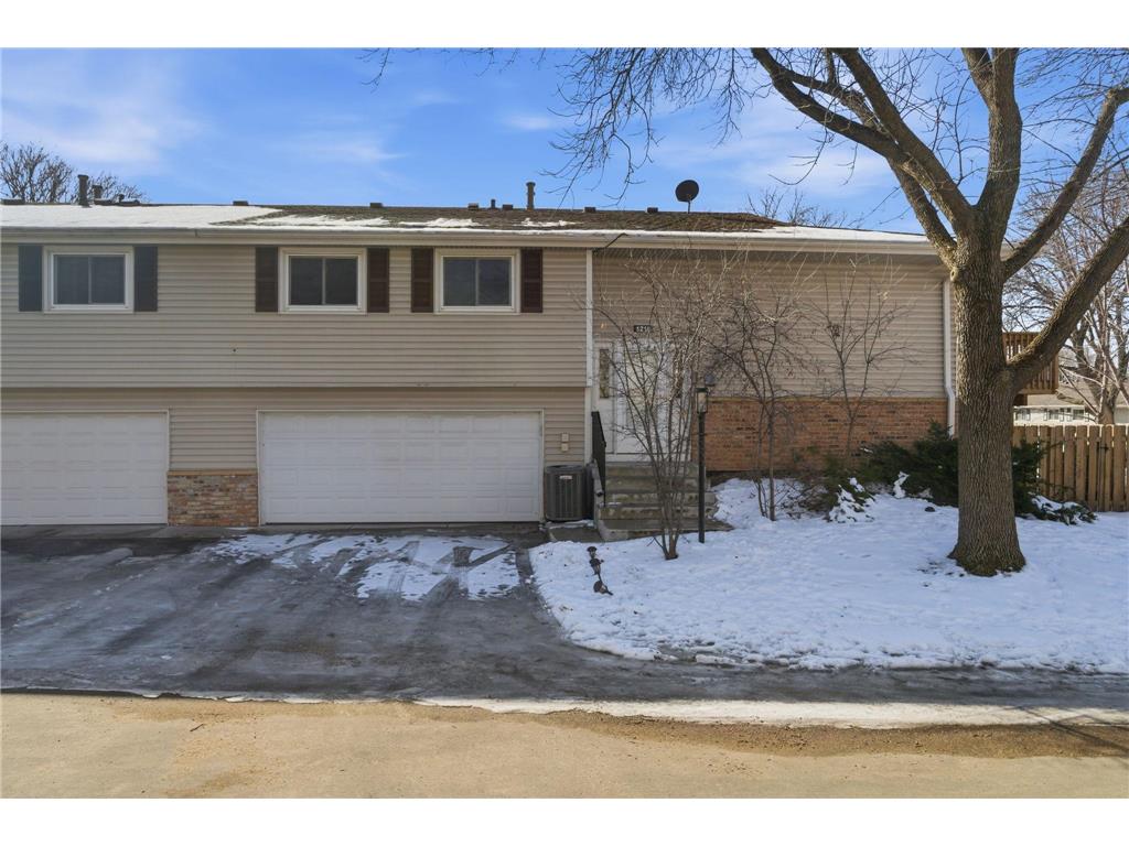 1219 Timbershore Lane Eagan MN 55123 7030949 image1