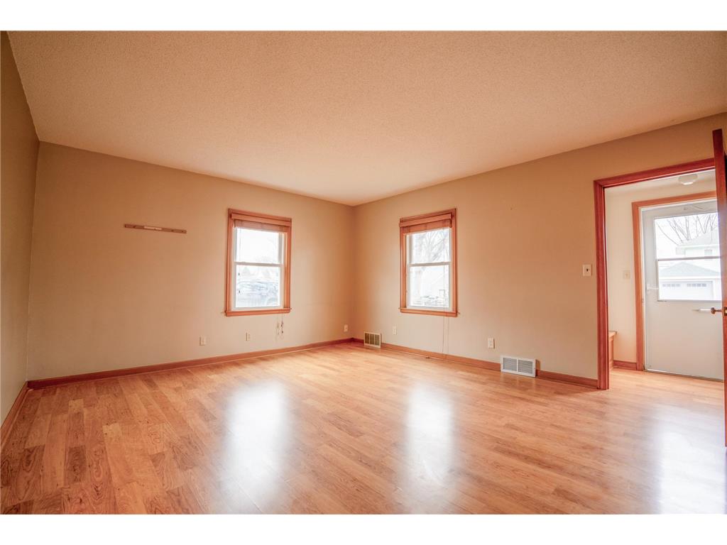 122 1st Avenue NE Clara City MN 56222 7033579 image10