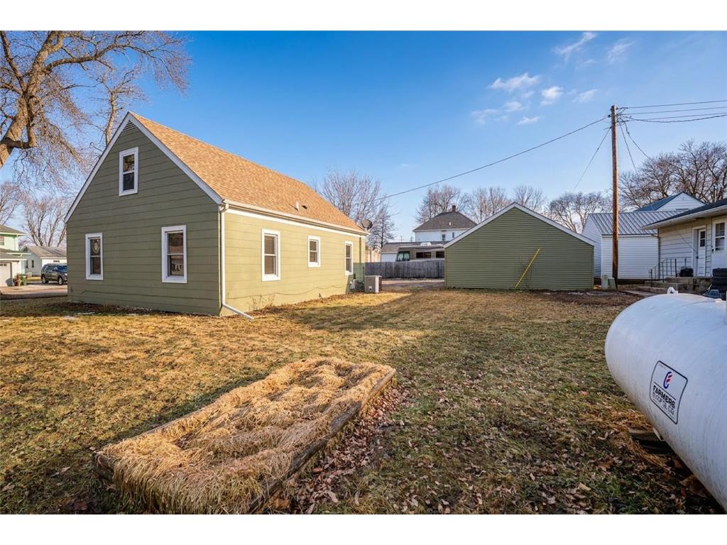 122 1st Avenue NE Clara City MN 56222 7033579 image4