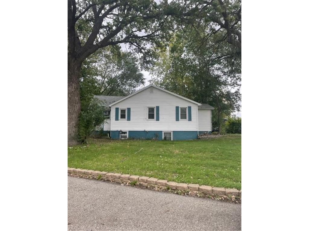 122 2nd Street NW Elbow Lake MN 56531 6445811 image1