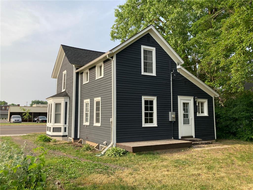 122 3rd Avenue, Shell Lake, WI, 54871 MLS 6341005 Edina Realty