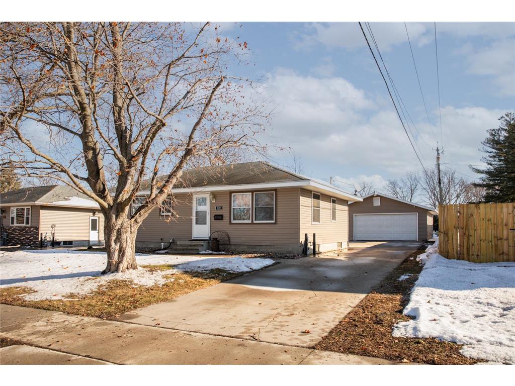 122 4th Avenue NE, Stewartville, MN, 55976 MLS 6481693 Edina Realty