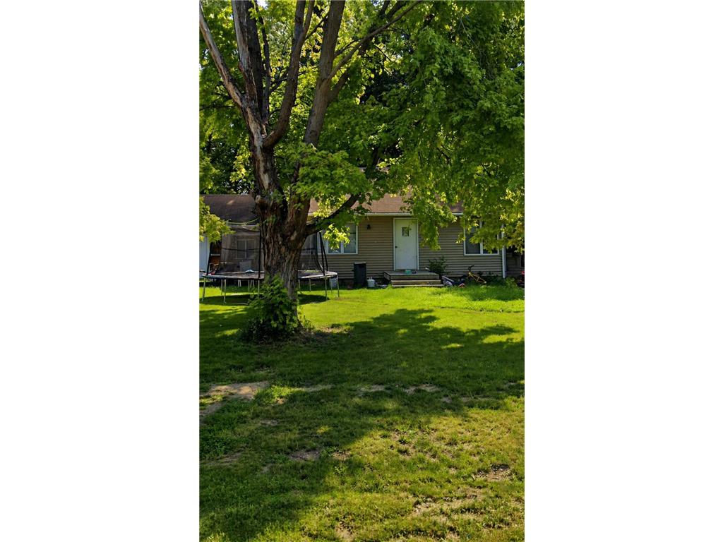 122 5th Street Clinton MN 56225 7064543 image1
