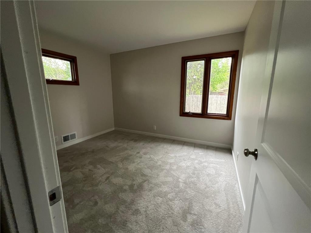 122 Craig Way NE Fridley MN 55432 7075420 image25