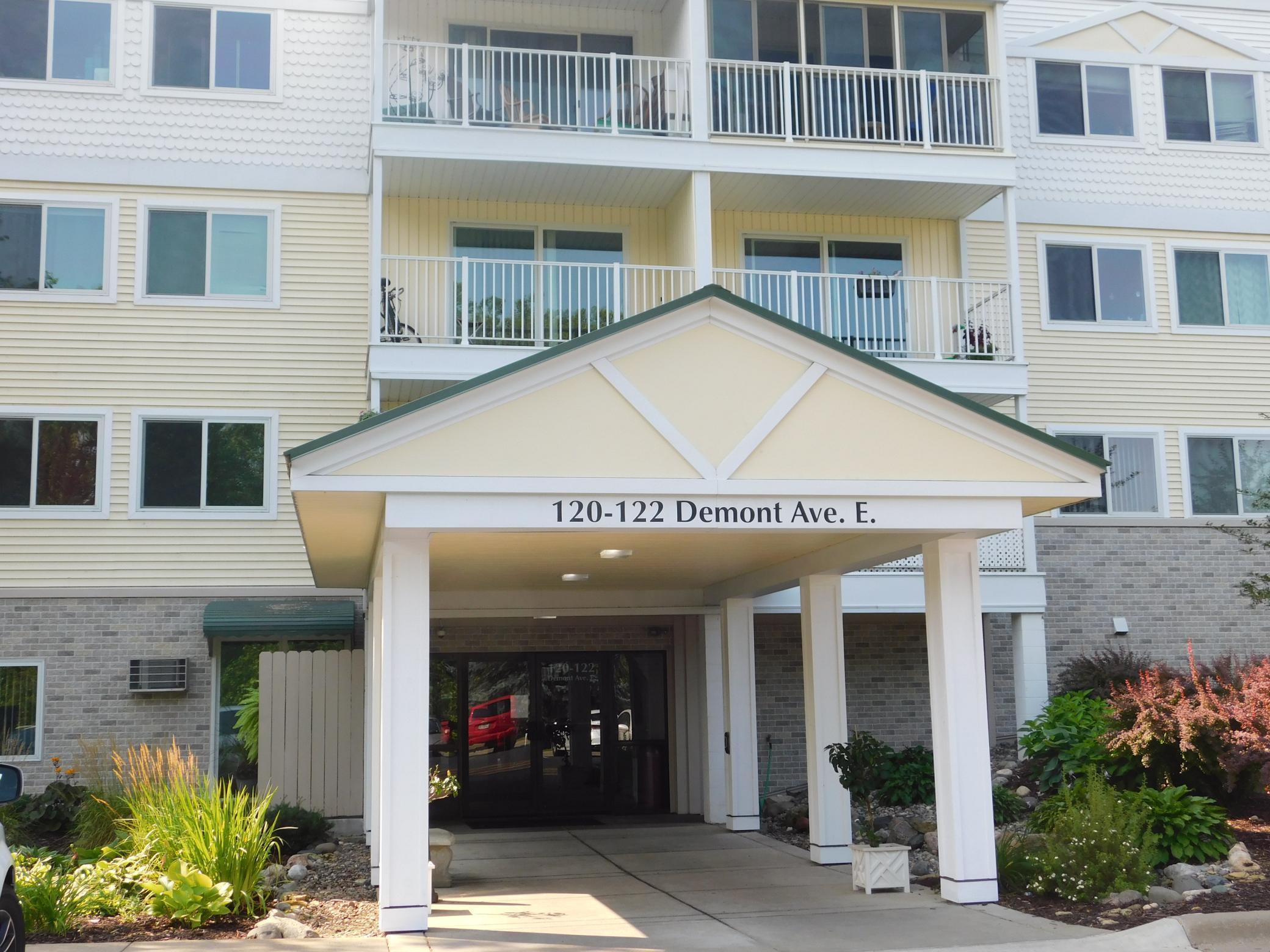 122 Demont Avenue E 157, Little Canada, MN, 55117 MLS 6082587